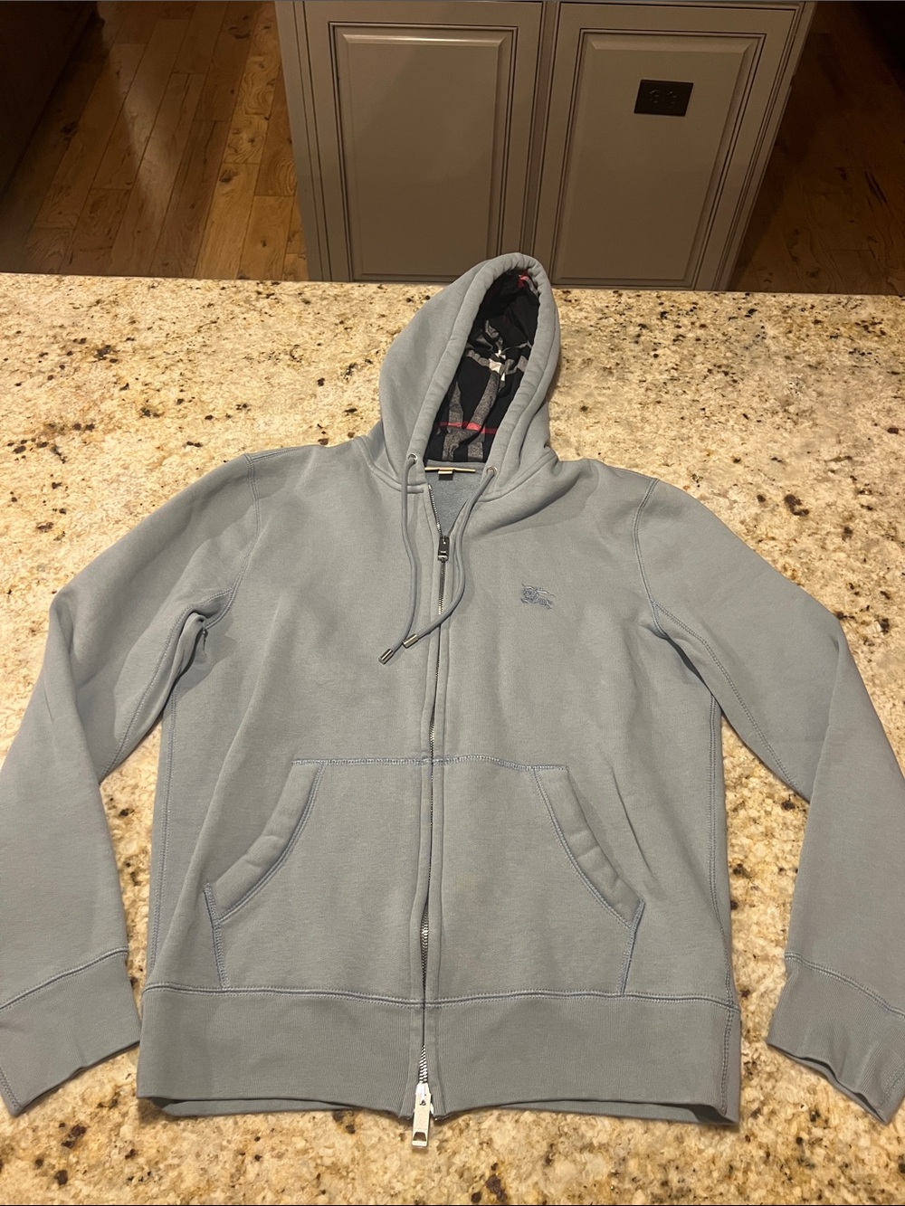 BURBERRY CLARENDON ZIP UP ZIP DOWN CHECK HOODIE LIGHT BLUE SIZE MEDIUM
